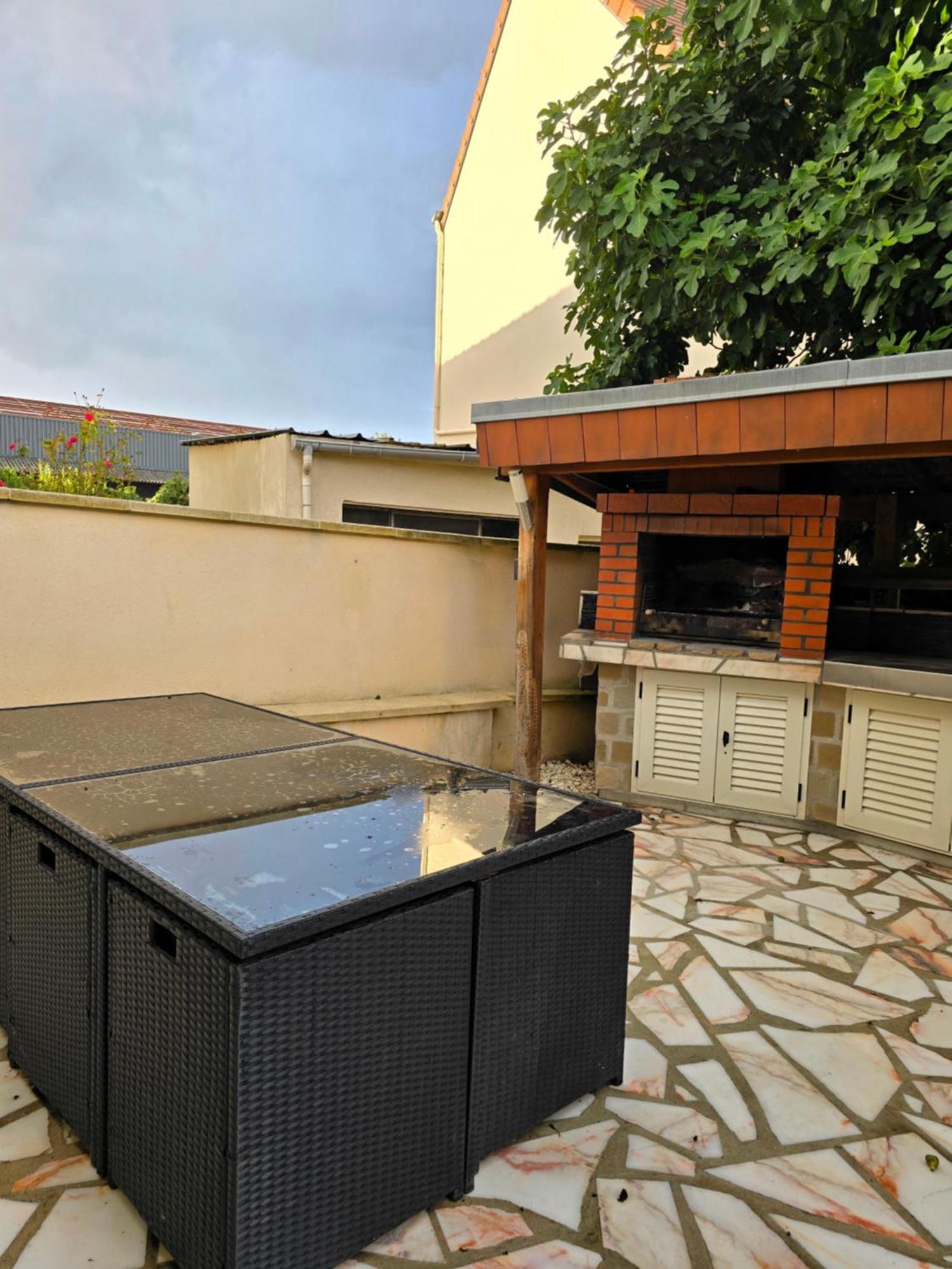 לה מניל-אמלו Chambre Privee A 10Min De Roissy Cdg, Au Calme, Parking Gratuit מראה חיצוני תמונה